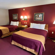 Americas Best Value Inn Suburban Motel, Эмметсберг — фото 4
