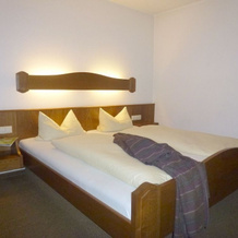 Gasthof-Hotel Rebstock, 温登伊姆埃尔茨塔尔 — 照片 3