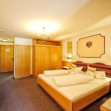 Hotel Margarete Maultasch, Наудерс — фото 3