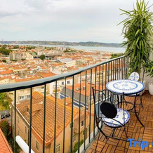 Deluxe 3-bedroom Duplex with stunning Lisbon views, Algés — photo 2