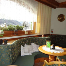 Hotel Mondeval, 塞尔瓦迪卡多雷 — 照片 4
