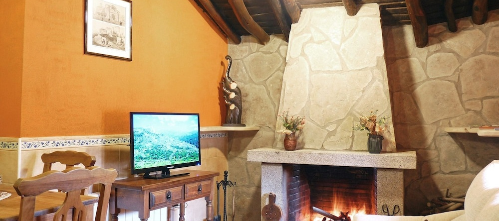 Casa Rural El Berrueco, 索洛桑乔 — 照片 1