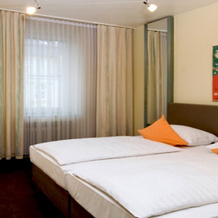 Adrett Hotel Königsallee, Dusseldorf — photo 4