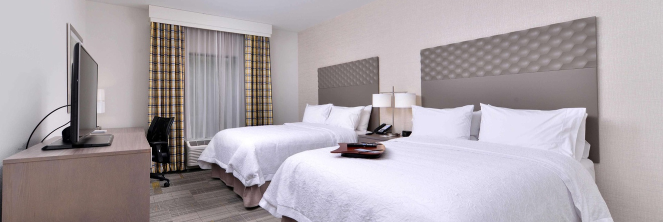 Hampton Inn & Suites Shelby, Шелби — фото 1