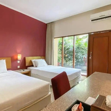Lorin Business Resort & Spa - Solo, 苏拉卡尔塔 — 照片 5