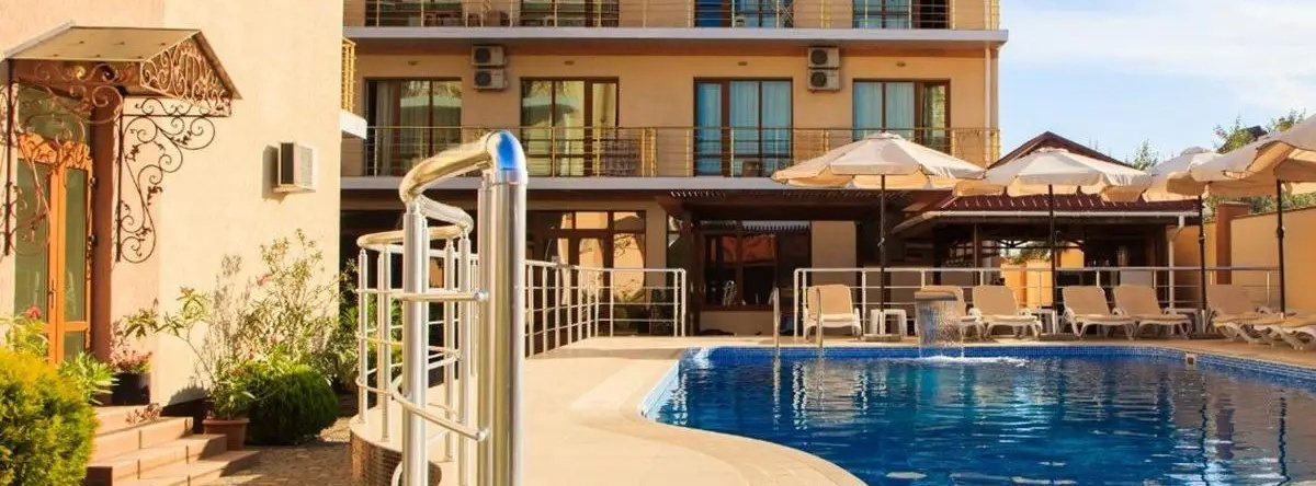 Dyulber Hotel, Pribrezhnoe — photo 1
