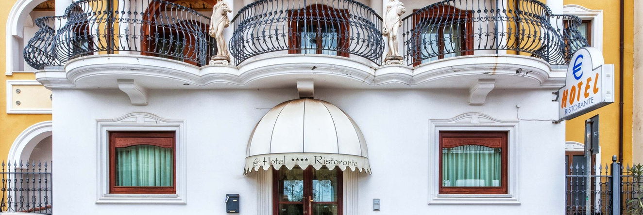 Euro Hotel Iglesias, Иглезиас — фото 1