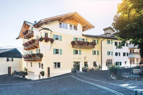 Gasthof Zum Lowen-Post, 特罗代纳 — 照片 1