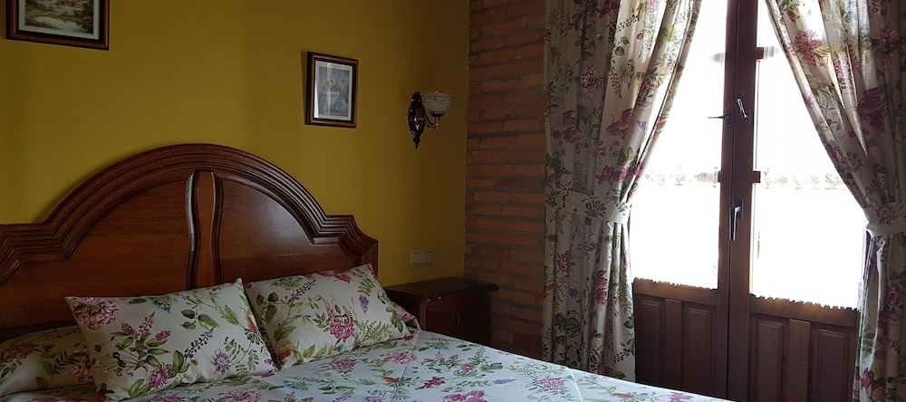 Posada La Venta de Quijas, Reocin — photo 1