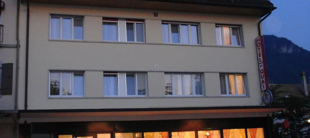 Hotel du Quai, 维勒讷沃 — 照片 1