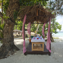 Symphony Palms Beach Resort, 斯瓦拉杰德维普岛 — 照片 3