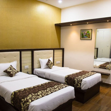 Hotel Shreya, 瓦朗加尔 — 照片 4