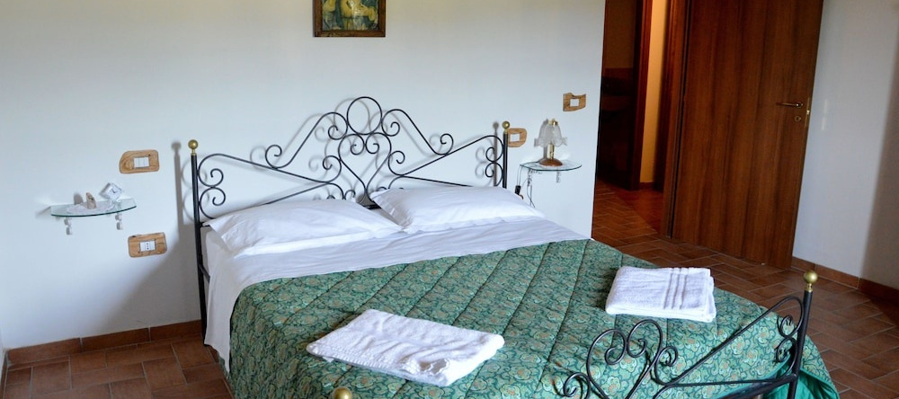 Agriturismo La Collina, 马萨马尔塔纳 — 照片 1