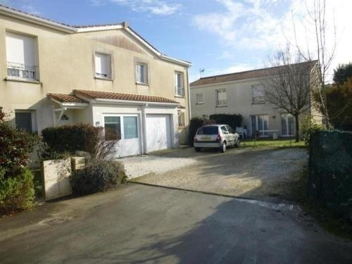 Villa Dans Quartier Résidentiel De Royan, 鲁瓦扬 — 照片 1