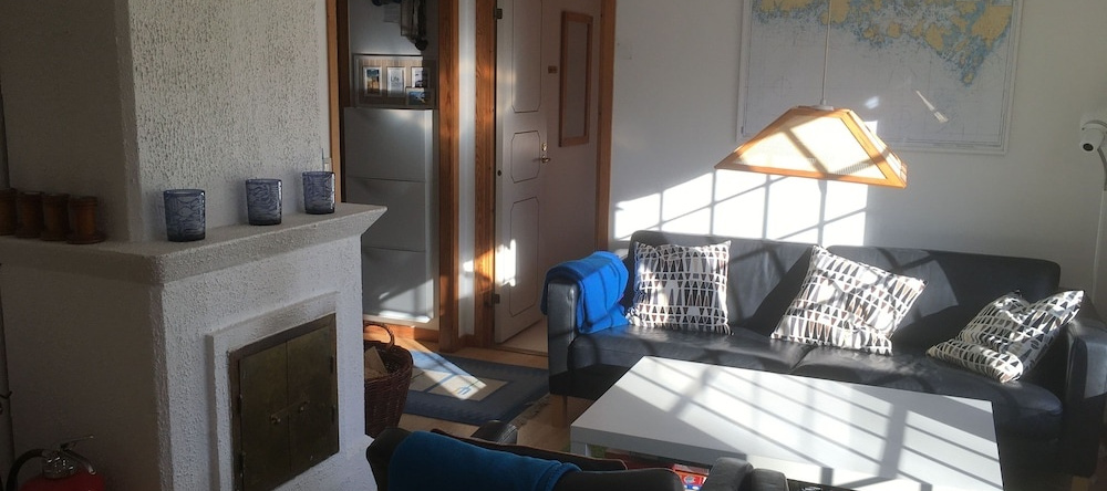 Idyllic Bungalow Close To Sea And Forest, Роннеби — фото 1