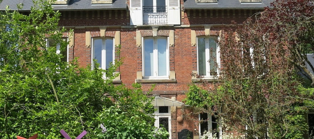 Le Domaine de Pasiphae, 维穆捷 — 照片 1