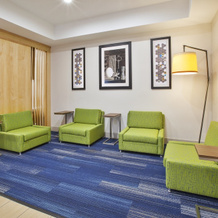 Holiday Inn Express & Suites Niles, 德瓦亚克 — 照片 4