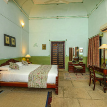 Neemrana's - Piramal Haveli, 阿尔西萨尔 — 照片 3