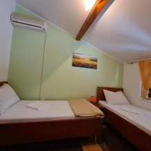 Camp Krka Stay, Лозовац — фото 4