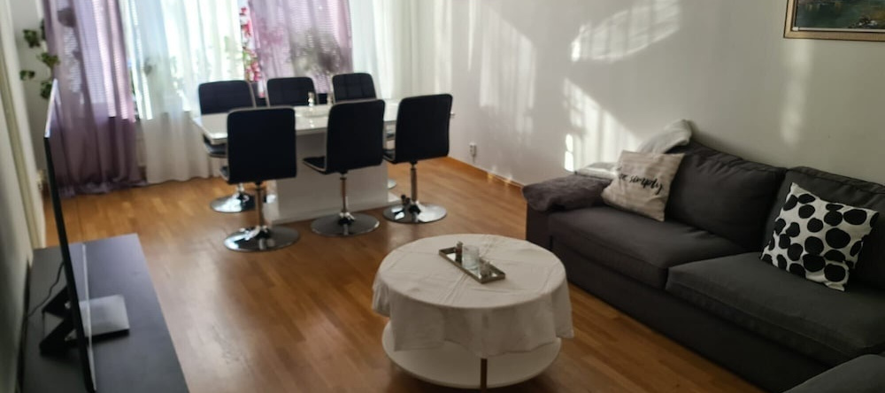 Apartment 70m2 With 3 Rooms in Danderyd, 丹德吕德 — 照片 1