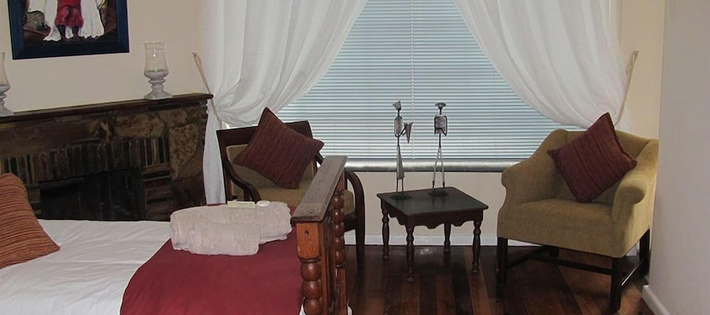 Stellar Dust Guest House, Sutherland — photo 1