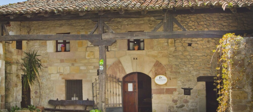 Vivienda rural La Otra Casa, Arenas de Iguna — photo 1