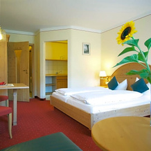 Hotel Salzburger Hof, Bergen — photo 2