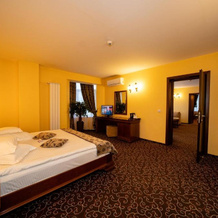 Hotel Dorna, 瓦特拉多尔内 — 照片 2