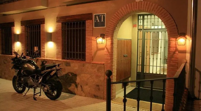 Apartamentos Turisticos Mirayuste, Guadalupe — photo 1