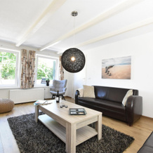Cosy Holiday Home With Large Garden, Oostvoorne — photo 2