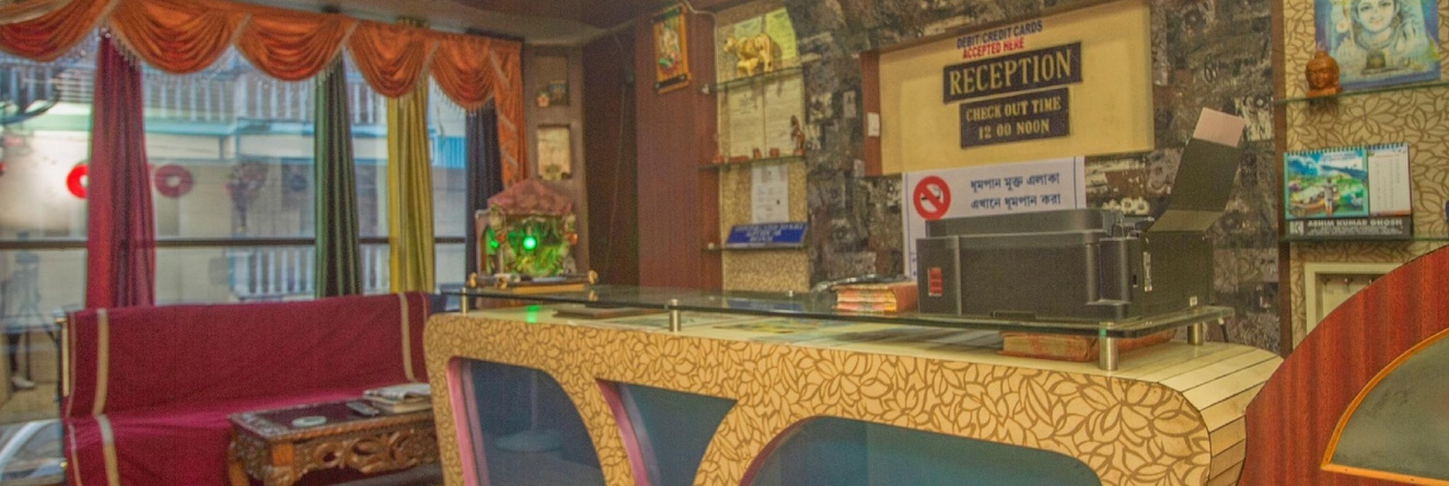 OYO 62896 Hotel Ridhi Sidhi, 阿里布尔杜阿尔 — 照片 1