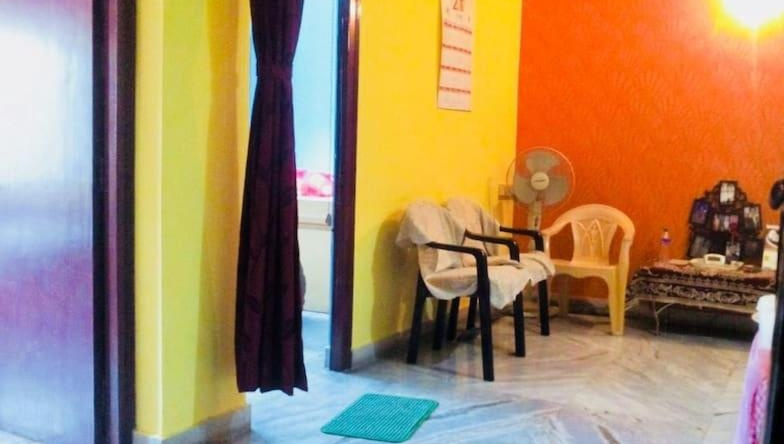 Fully furnished 2bhk apartment opposite Dakshineshwer Kali temple kolkata, 卡马尔哈蒂 — 照片 1