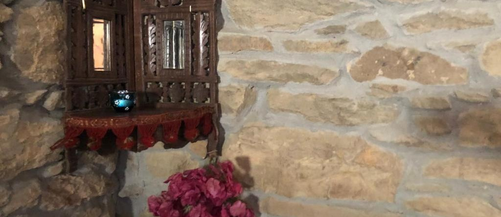 Garden House - Lovely Stone Built House with Panoramic View, Volissos — photo 1