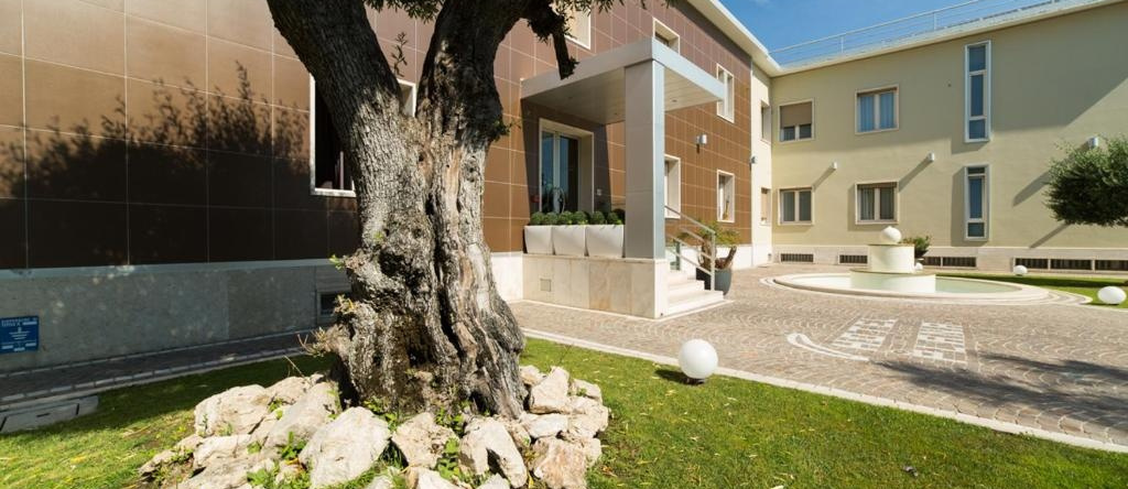 Hotel Plana, Caserta — photo 1