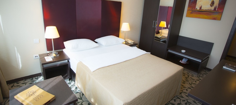 Hotel Konak Mazlum, 埃尔津詹 — 照片 1