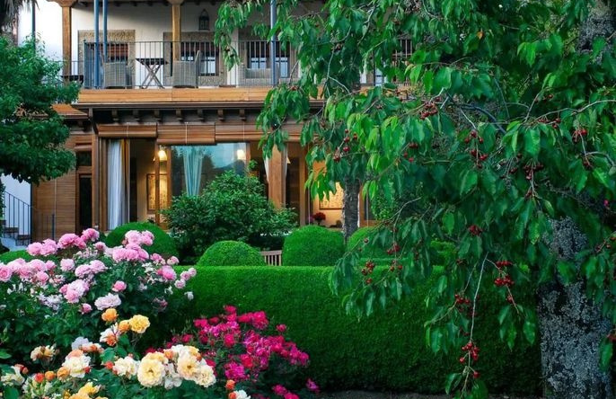 El Jardín del Convento, 埃尔瓦斯 — 照片 1