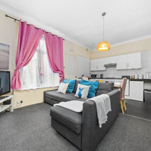 One Bedroom Apartment by Klass Living Serviced Accommodation Bellshill - Elmbank Street Apartment with WIFI  and Parking, 贝尔斯希尔 — 照片 4