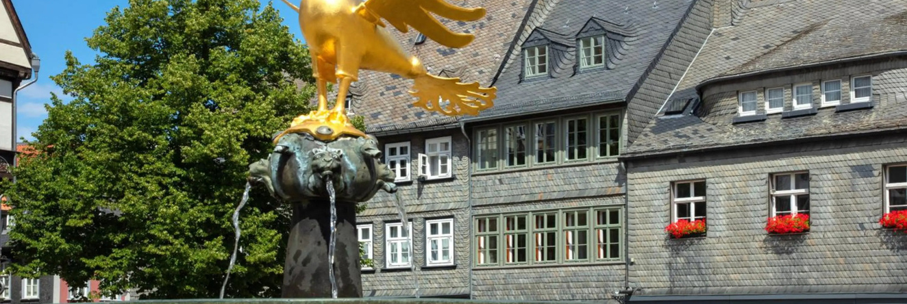 Haus Mittenmank am Marktplatz, Goslar — photo 1
