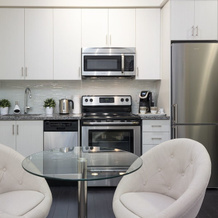 Diamond Vacation Homes - Bayview Avenue, 列治文山 — 照片 2