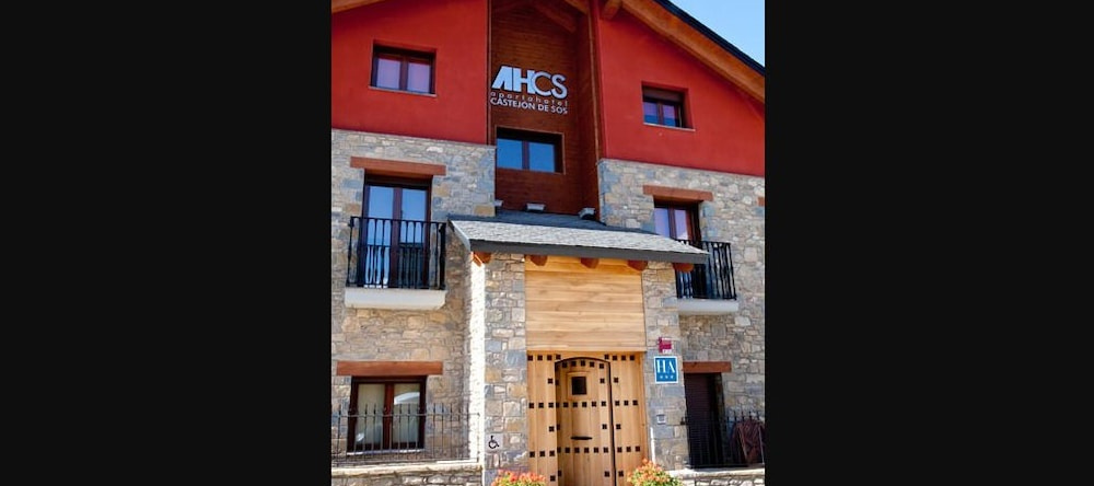 Apartahotel Castejón de Sos, 卡斯特洪德索斯 — 照片 1