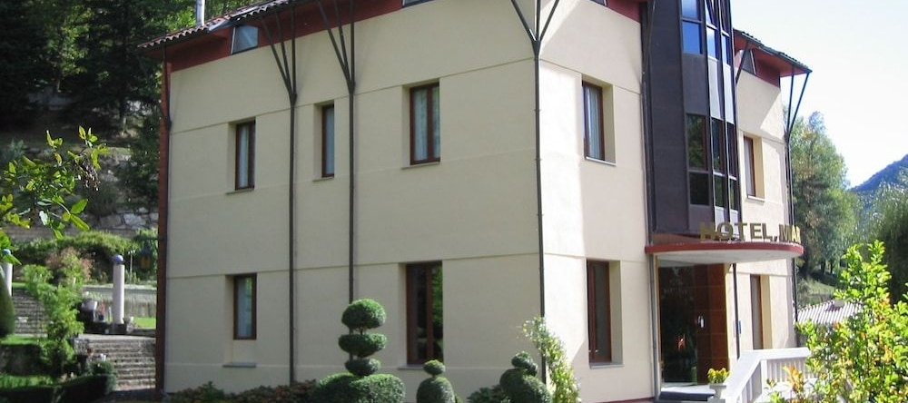 Hotel Maristany, Кампродон — фото 1