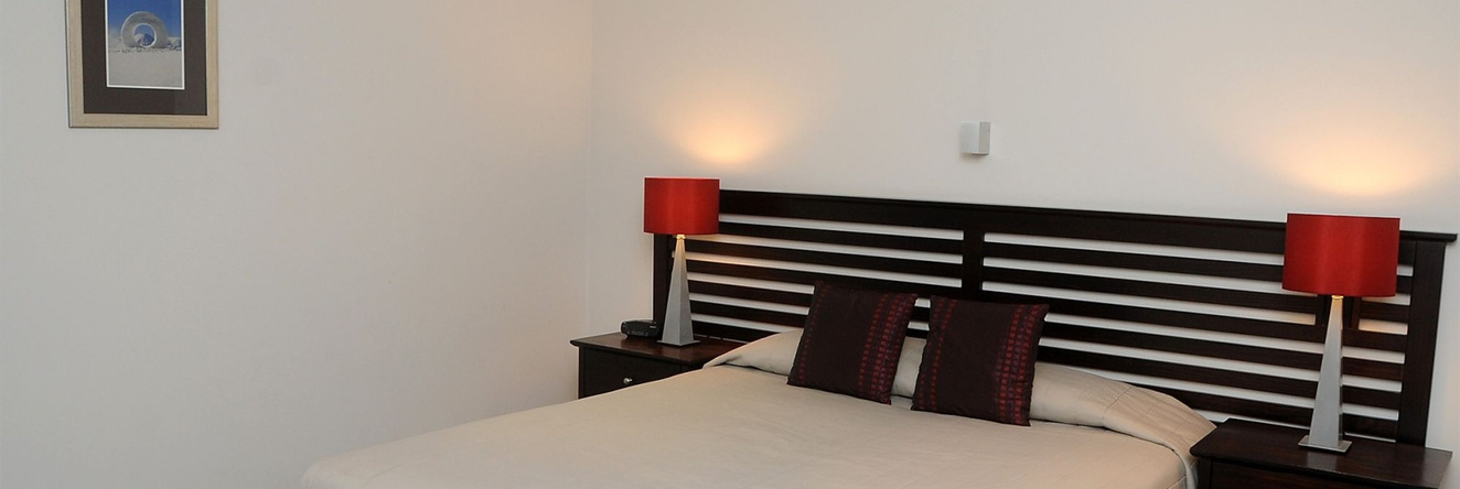 Emerald Hotel, Gisborne — photo 1