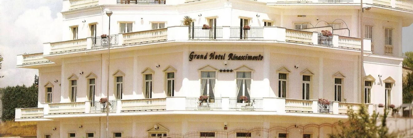Grand Hotel Rinascimento, 坎波巴索 — 照片 1