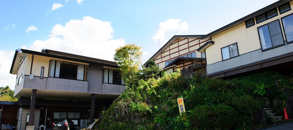 Oshuku Onsen Kawacho Natural Hot Spring, Сидзукуиси — фото 1