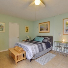 Convenient Sarasota Studio w/ Lush Backyard!, 惠特菲尔德庄园 — 照片 2