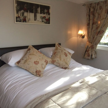 Sheephouse Manor, Maidenhead — photo 3