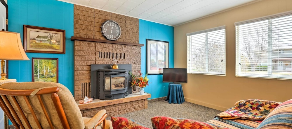 Tropic Family House - 10 Miles to Bryce Canyon!, 特罗皮克 — 照片 1