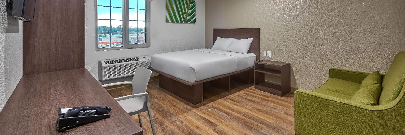Extended Suites Celaya Galerías, Селайя — фото 1