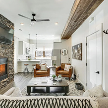 Dtwn Blowing Rock Condo w/ Private Hot Tub!, 布洛英罗克 — 照片 5