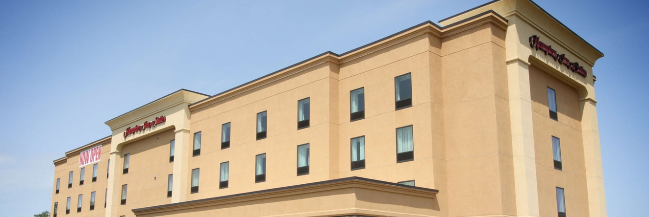 Hampton Inn & Suites Sandusky/Milan, Milan — photo 1